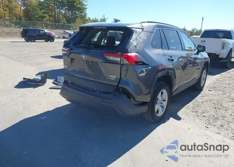 2021 Toyota Rav4 Xle from USA, damaged, VIN 2T3P1RFV8MW201195